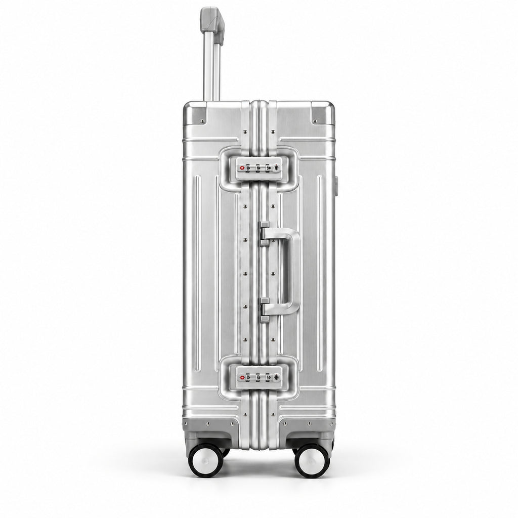 Valise cabine aluminium Signature argent, vue de profil