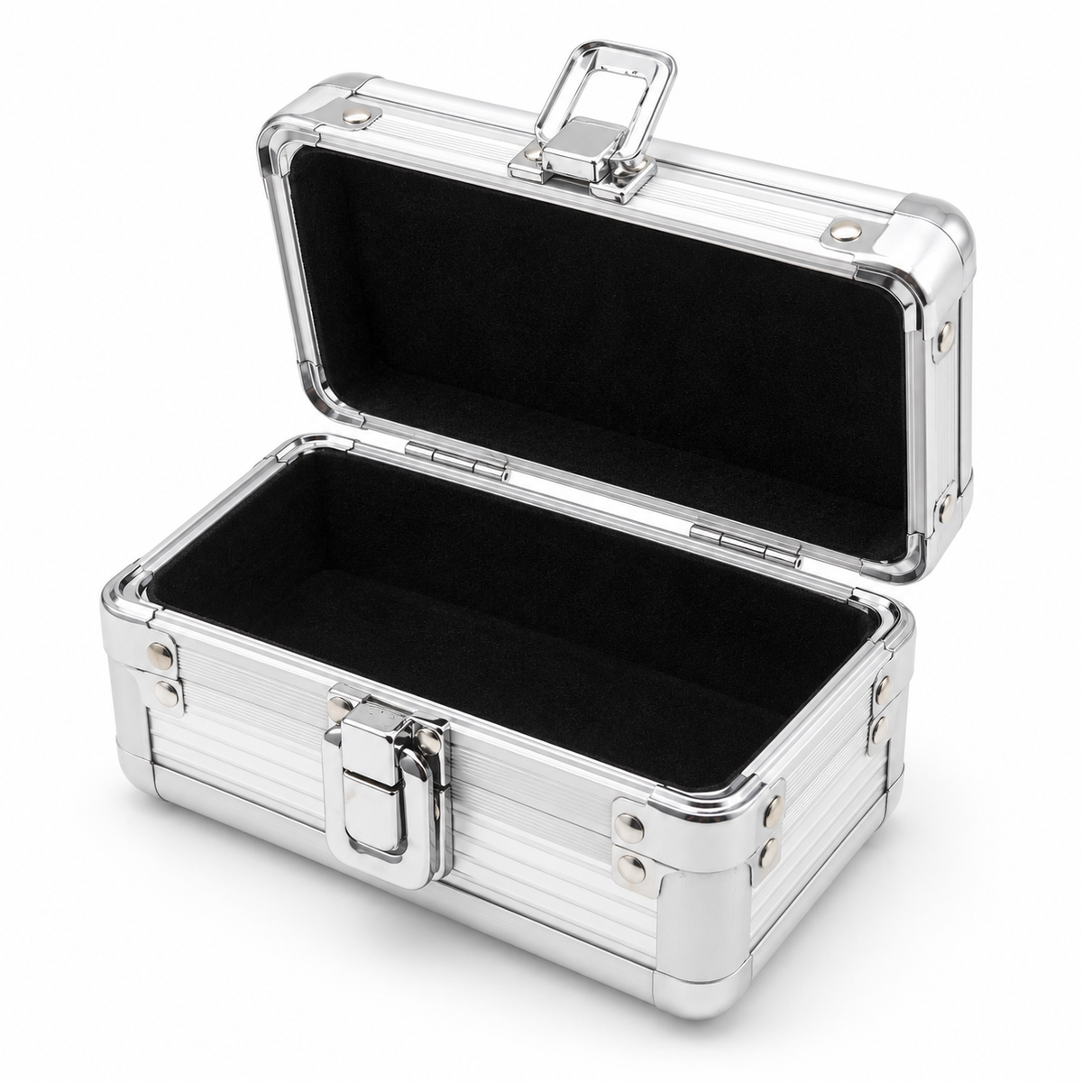 Coffret à bijoux ouvert, vue de trois quarts